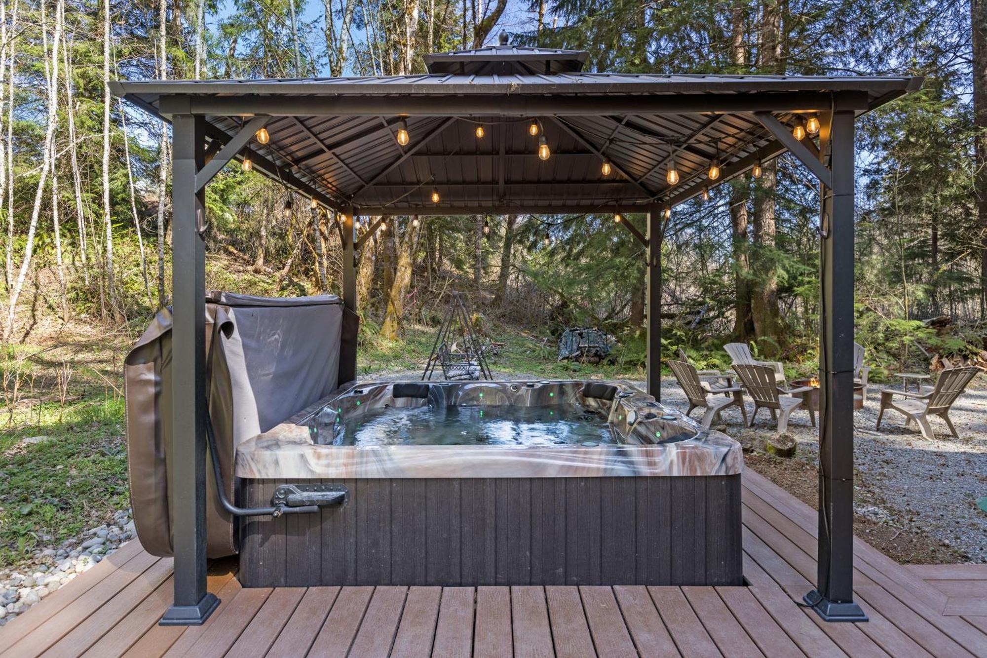 Willa Hikers Haven With Hot Tub - Near Mt Rainier! Ashford Zewnętrze zdjęcie